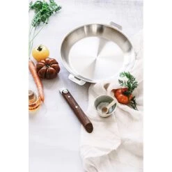 Poignée Amovible Casteline En Bois De Noyer -Silikomart Cuisine Boutique 01926 1 2 Poignee amovible Casteline en bois de noyer Cristel