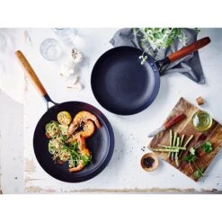 BEKA Poêle Mandala 28 Cm -Silikomart Cuisine Boutique 121011 3 1 Poele Mandala 28 cm Beka