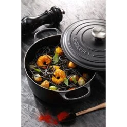 Le Creuset Cocotte Fonte Rond 24 Cm Noir -Silikomart Cuisine Boutique 213178 2 2 Cocotte fonte rond 24 cm noir Le Creuset