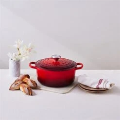 Le Creuset Cocotte Fonte Rond 26 Cm Cerise -Silikomart Cuisine Boutique 213184 4 3 Cocotte fonte rond 26 cm cerise Le Creuset