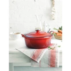Le Creuset Cocotte Fonte Rond Plume 28 Cm 3,9 L Rouge -Silikomart Cuisine Boutique 21605 1 2 Cocotte fonte rond Plume 28 cm 3 9 L rouge Le Creuset