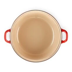 Le Creuset Cocotte Fonte Rond Plume 28 Cm 3,9 L Rouge -Silikomart Cuisine Boutique 21605 4 2 Cocotte fonte rond Plume 28 cm 3 9 L rouge Le Creuset