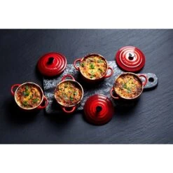 Le Creuset Set 4 Mini-cocottes Céramique 10 Cm Cerise -Silikomart Cuisine Boutique 303000 1 1 Set 4 mini cocottes ceramique 10 cm Cerise Le Creuset