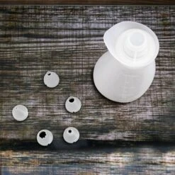 Flacon Souple Verseur En Silicone Avec 5 Douilles -Silikomart Cuisine Boutique 51055 4 6 Flacon souple verseur en silicone avec 5 douilles Mathon