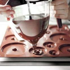 Silikomart Moule œuf En Chocolat 3D Silicone -Silikomart Cuisine Boutique 511101 3 2 Moule uf en chocolat 3D silicone Silikomart