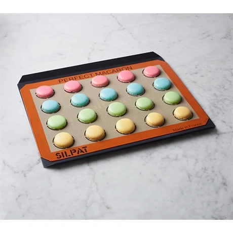 Toile De Cuisson Pour Macarons 42 X 29,5 Cm 5 Toile De Cuisson Pour Macarons 42 X 29,5 Cm – Image 3