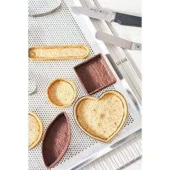 Plaque à Pâtisserie Micro-perforée Professionnelle En Aluminium 40 Cm -Silikomart Cuisine Boutique 59000 3 3 Plaque a patisserie micro perforee professionnelle en aluminium 40 cm Mathon