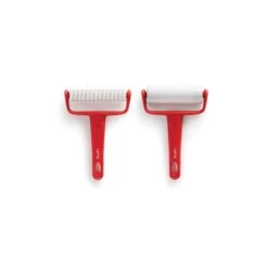 Lekue Kit 19 Petits Fours Avec Découpoirs Et Roulettes -Silikomart Cuisine Boutique 601174 2 3 Kit 19 petits fours avec decoupoirs et roulettes Lekue