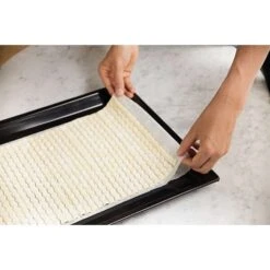 Roulette Découpe Pâte Pour Gressins 9 Roulette Découpe Pâte Pour Gressins -Silikomart Cuisine Boutique 653411 2 2 Roulette decoupe pate pour gressins Betty Bossi