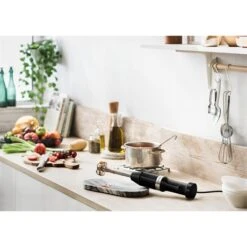 Mixeur Plongeant 5 Vitesses 180 W Noir Onyx Kitchenaid 5KHBV83EOB -Silikomart Cuisine Boutique 760142 1 2 Mixeur plongeant 5 vitesses 180 W noir onyx Kitchenaid 5KHBV83EOB Kitchenaid