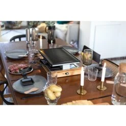 LIVOO Appareil à Raclette 8 Personnes Poêlons Doubles 1200 W DOC257 -Silikomart Cuisine Boutique 780244 2 2 Appareil a raclette 8 personnes poelons doubles 1200 W DOC257 Livoo